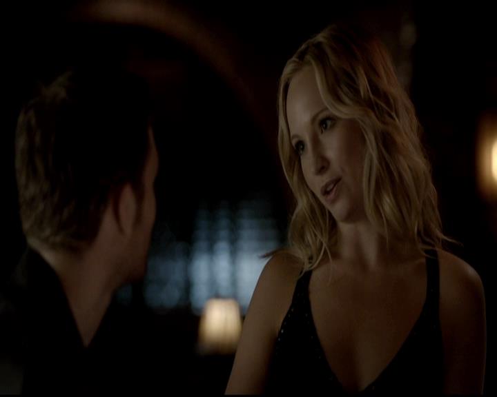 VampireDiariesWorld-dot-org_4x06WeAllGoALittleMadSometimes1122.jpg