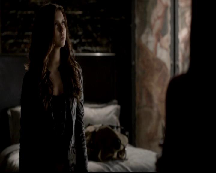 VampireDiariesWorld-dot-org_4x06WeAllGoALittleMadSometimes1201.jpg