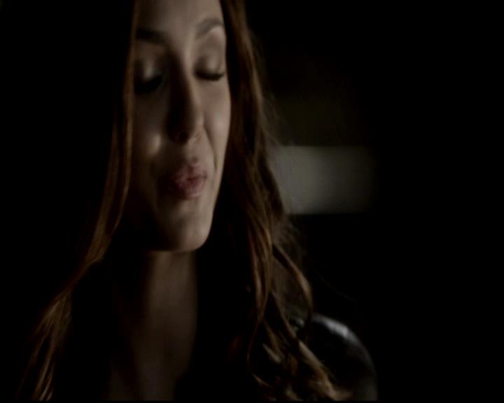 VampireDiariesWorld-dot-org_4x06WeAllGoALittleMadSometimes1206.jpg