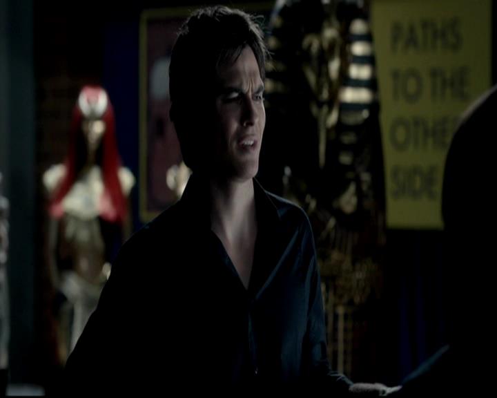 VampireDiariesWorld-dot-org_4x06WeAllGoALittleMadSometimes1274.jpg