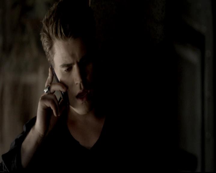 VampireDiariesWorld-dot-org_4x06WeAllGoALittleMadSometimes1298.jpg