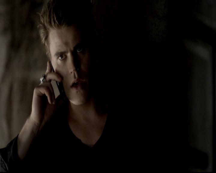 VampireDiariesWorld-dot-org_4x06WeAllGoALittleMadSometimes1300.jpg