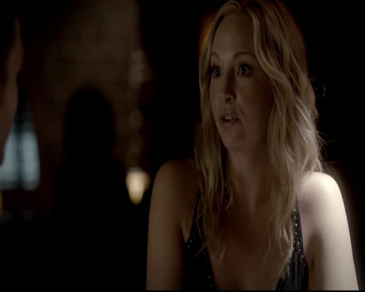 VampireDiariesWorld-dot-org_4x06WeAllGoALittleMadSometimes1321.jpg