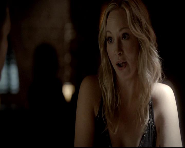 VampireDiariesWorld-dot-org_4x06WeAllGoALittleMadSometimes1322.jpg