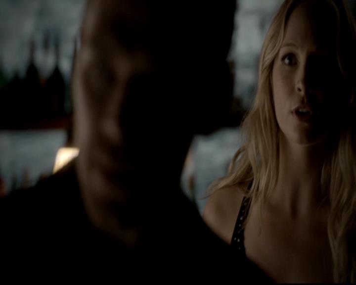 VampireDiariesWorld-dot-org_4x06WeAllGoALittleMadSometimes1333.jpg