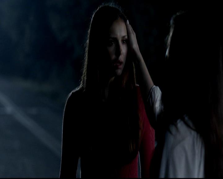 VampireDiariesWorld-dot-org_4x06WeAllGoALittleMadSometimes1396.jpg