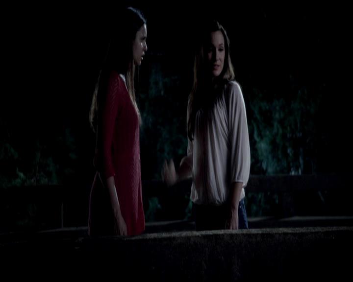 VampireDiariesWorld-dot-org_4x06WeAllGoALittleMadSometimes1405.jpg