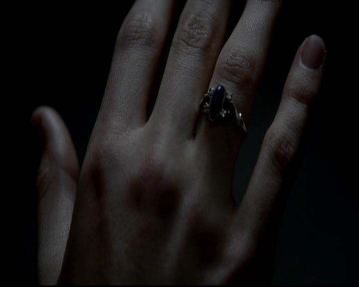 VampireDiariesWorld-dot-org_4x06WeAllGoALittleMadSometimes1429.jpg