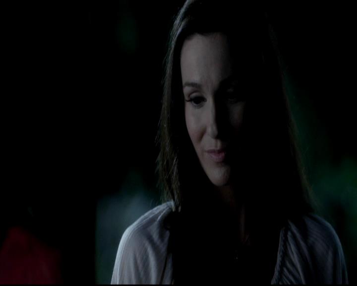 VampireDiariesWorld-dot-org_4x06WeAllGoALittleMadSometimes1431.jpg