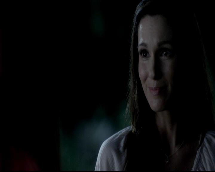 VampireDiariesWorld-dot-org_4x06WeAllGoALittleMadSometimes1453.jpg