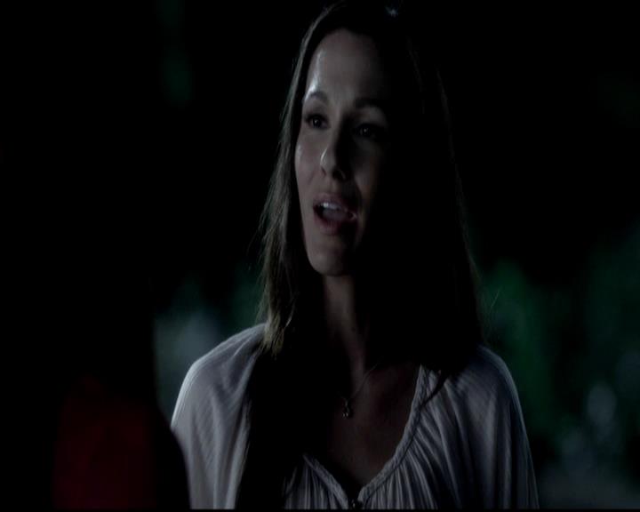 VampireDiariesWorld-dot-org_4x06WeAllGoALittleMadSometimes1493.jpg