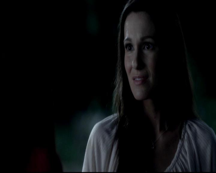 VampireDiariesWorld-dot-org_4x06WeAllGoALittleMadSometimes1502.jpg