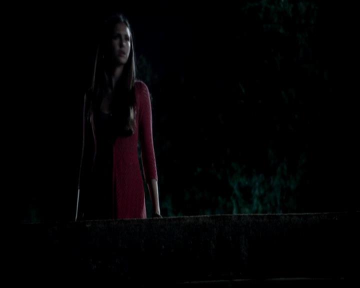 VampireDiariesWorld-dot-org_4x06WeAllGoALittleMadSometimes1532.jpg