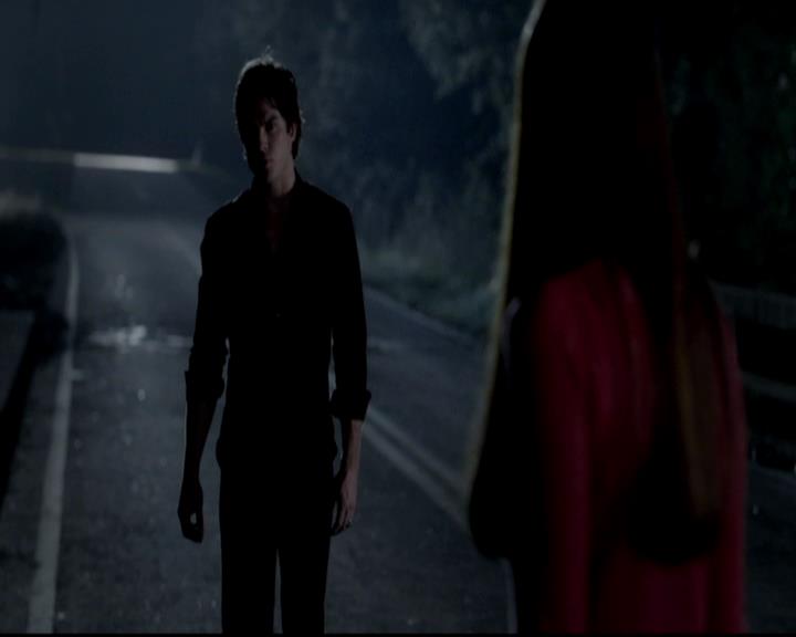 VampireDiariesWorld-dot-org_4x06WeAllGoALittleMadSometimes1540.jpg