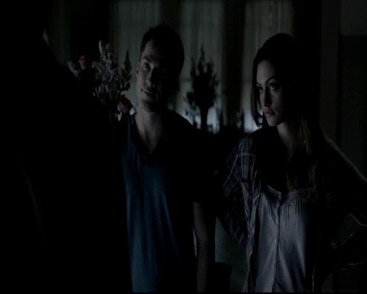 VampireDiariesWorld-dot-org_4x06WeAllGoALittleMadSometimes1591.jpg