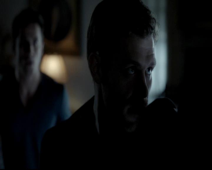 VampireDiariesWorld-dot-org_4x06WeAllGoALittleMadSometimes1610.jpg