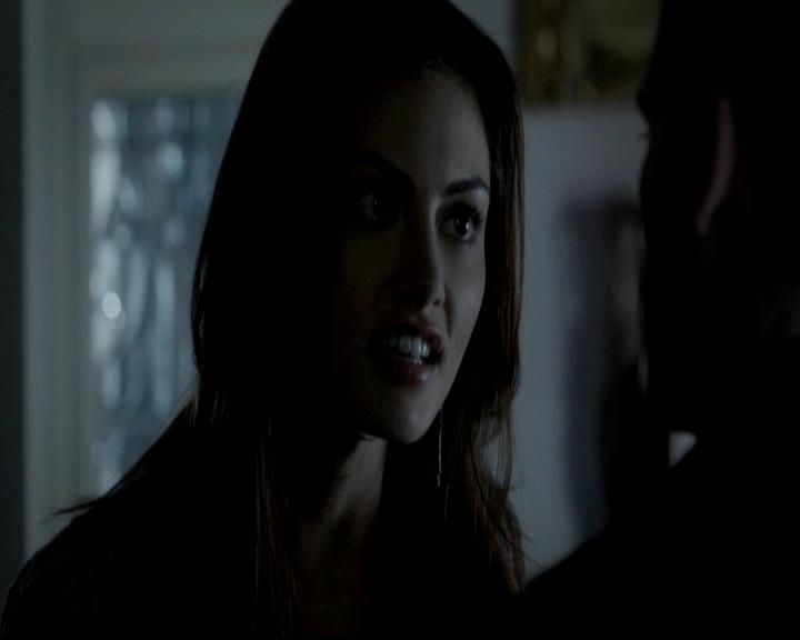 VampireDiariesWorld-dot-org_4x06WeAllGoALittleMadSometimes1628.jpg