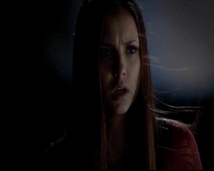 VampireDiariesWorld-dot-org_4x06WeAllGoALittleMadSometimes1707.jpg