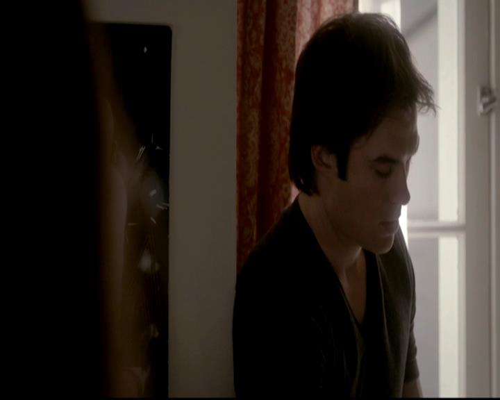 VampireDiariesWorld-dot-org_4x06WeAllGoALittleMadSometimes1763.jpg