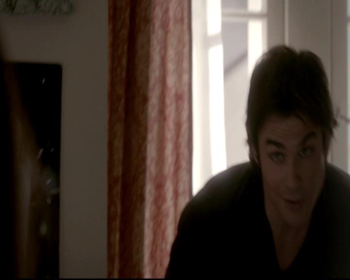 VampireDiariesWorld-dot-org_4x06WeAllGoALittleMadSometimes1765.jpg