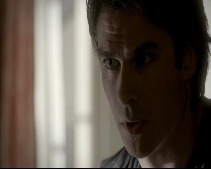 VampireDiariesWorld-dot-org_4x06WeAllGoALittleMadSometimes1830.jpg