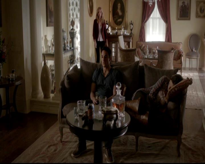 VampireDiariesWorld-dot-org_4x06WeAllGoALittleMadSometimes1844.jpg