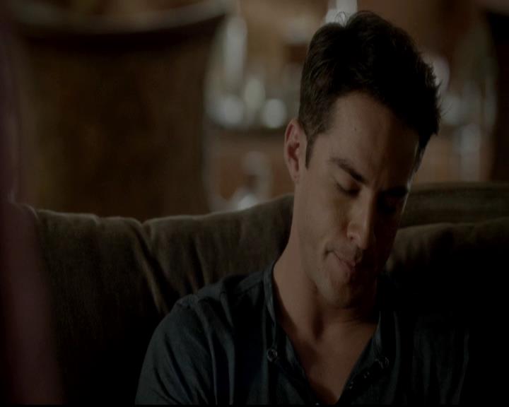 VampireDiariesWorld-dot-org_4x06WeAllGoALittleMadSometimes1857.jpg