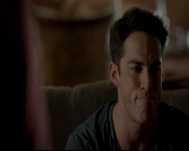 VampireDiariesWorld-dot-org_4x06WeAllGoALittleMadSometimes1878.jpg