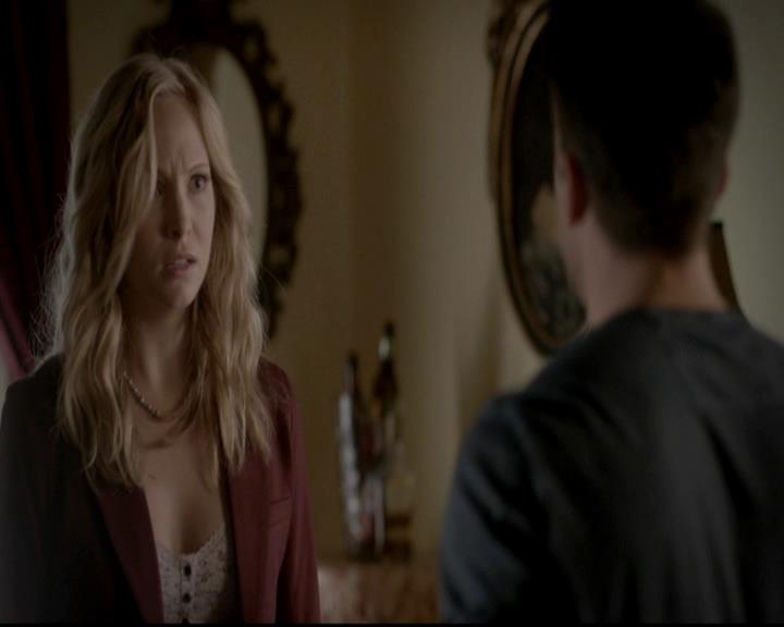 VampireDiariesWorld-dot-org_4x06WeAllGoALittleMadSometimes1916.jpg