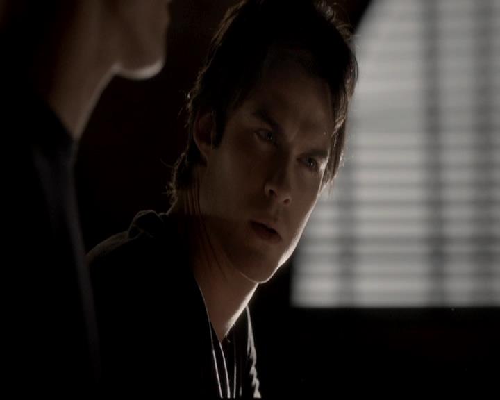 VampireDiariesWorld-dot-org_4x06WeAllGoALittleMadSometimes1959.jpg