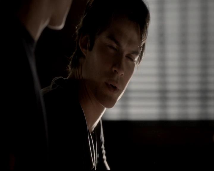 VampireDiariesWorld-dot-org_4x06WeAllGoALittleMadSometimes1965.jpg