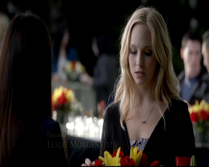 VampireDiariesWorld-dot-org_4x07MyBrothersKeeper0200.jpg