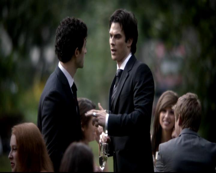 VampireDiariesWorld-dot-org_4x07MyBrothersKeeper0809.jpg