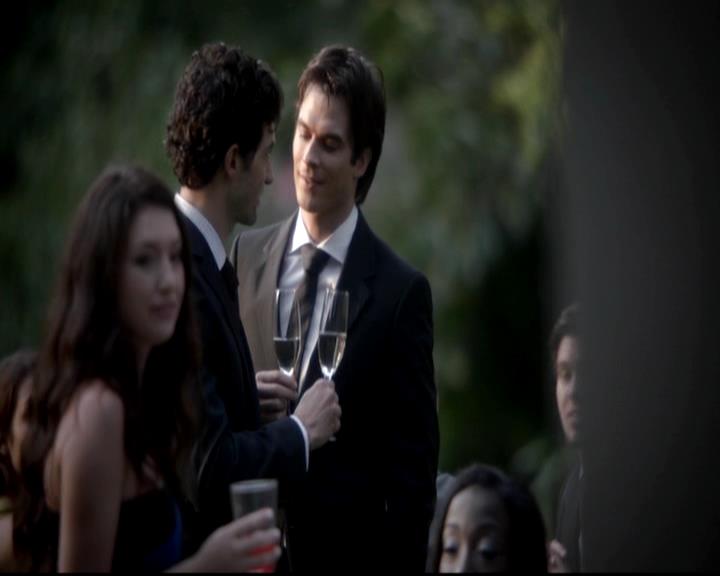 VampireDiariesWorld-dot-org_4x07MyBrothersKeeper0843.jpg