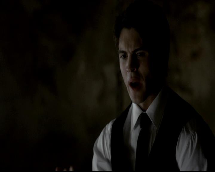 VampireDiariesWorld-dot-org_4x07MyBrothersKeeper0891.jpg