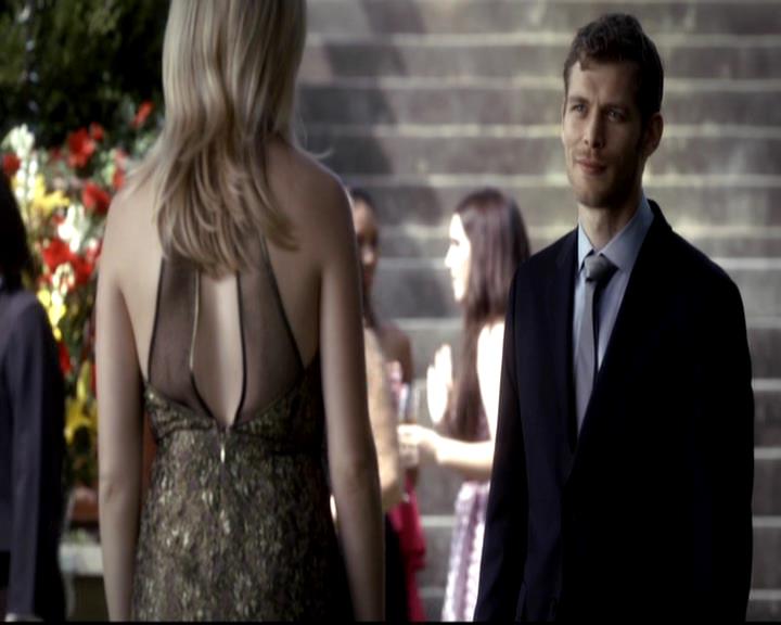 VampireDiariesWorld-dot-org_4x07MyBrothersKeeper0958.jpg