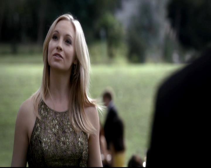 VampireDiariesWorld-dot-org_4x07MyBrothersKeeper0960.jpg