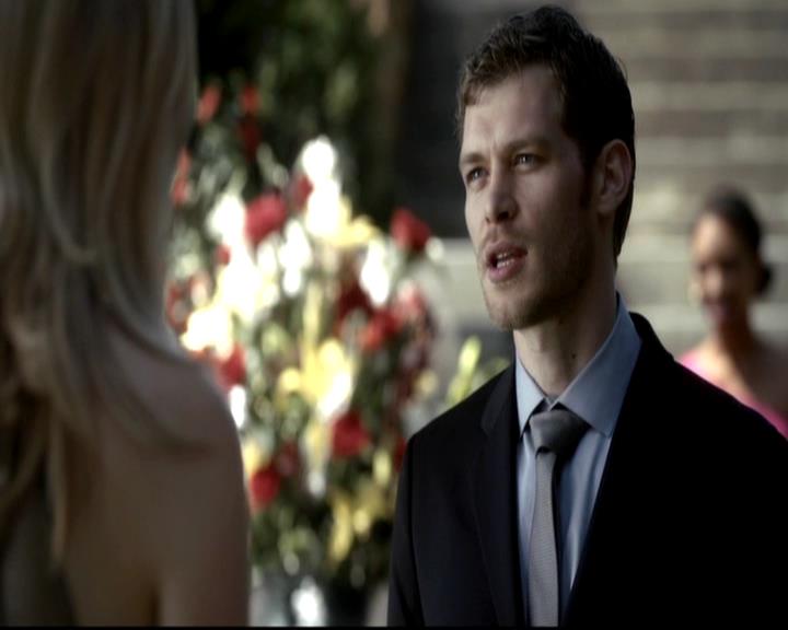 VampireDiariesWorld-dot-org_4x07MyBrothersKeeper0967.jpg