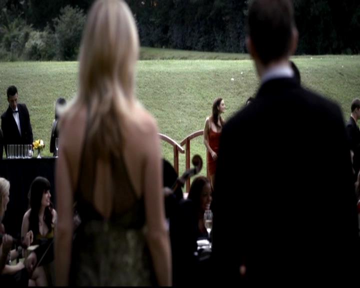 VampireDiariesWorld-dot-org_4x07MyBrothersKeeper0970.jpg