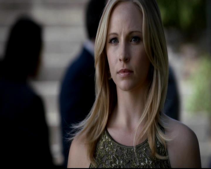 VampireDiariesWorld-dot-org_4x07MyBrothersKeeper0971.jpg