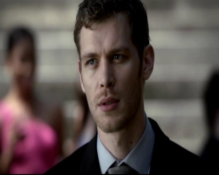 VampireDiariesWorld-dot-org_4x07MyBrothersKeeper0973.jpg