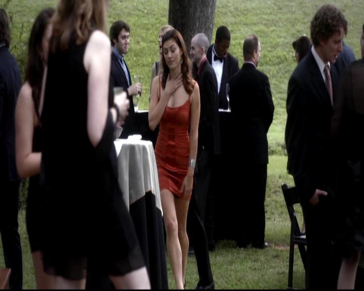 VampireDiariesWorld-dot-org_4x07MyBrothersKeeper0984.jpg