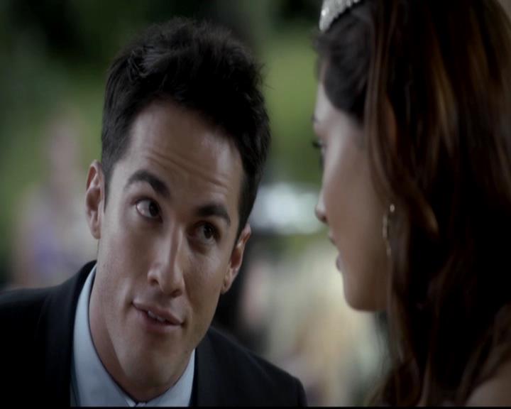 VampireDiariesWorld-dot-org_4x07MyBrothersKeeper0994.jpg