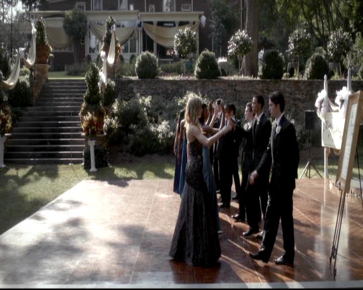 VampireDiariesWorld-dot-org_4x07MyBrothersKeeper1098.jpg