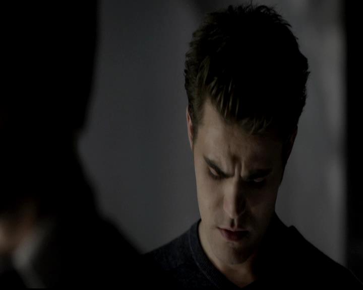 VampireDiariesWorld-dot-org_4x07MyBrothersKeeper1234.jpg