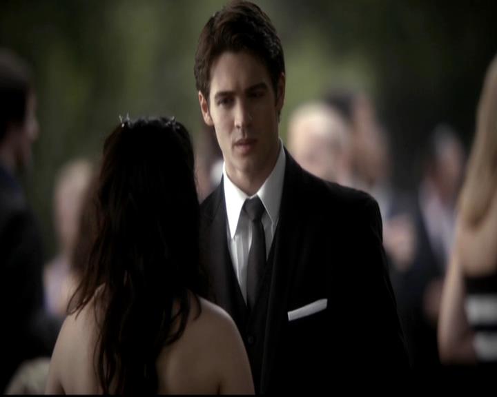 VampireDiariesWorld-dot-org_4x07MyBrothersKeeper1438.jpg