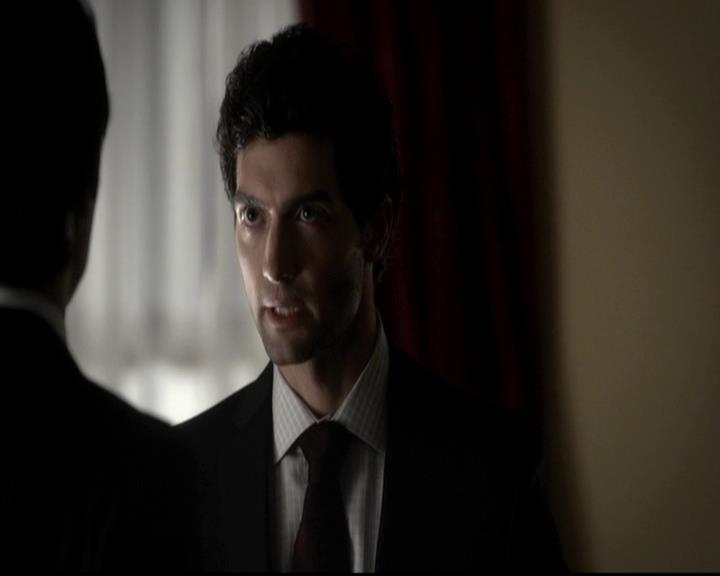 VampireDiariesWorld-dot-org_4x07MyBrothersKeeper1469.jpg