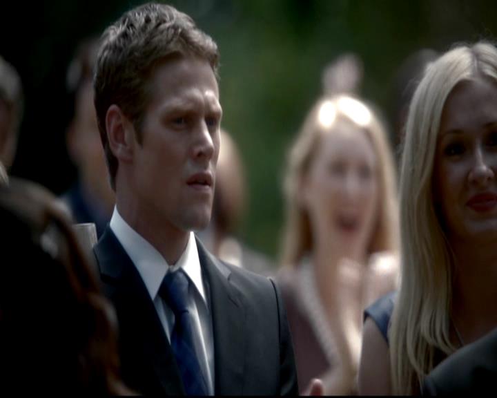 VampireDiariesWorld-dot-org_4x07MyBrothersKeeper1577.jpg