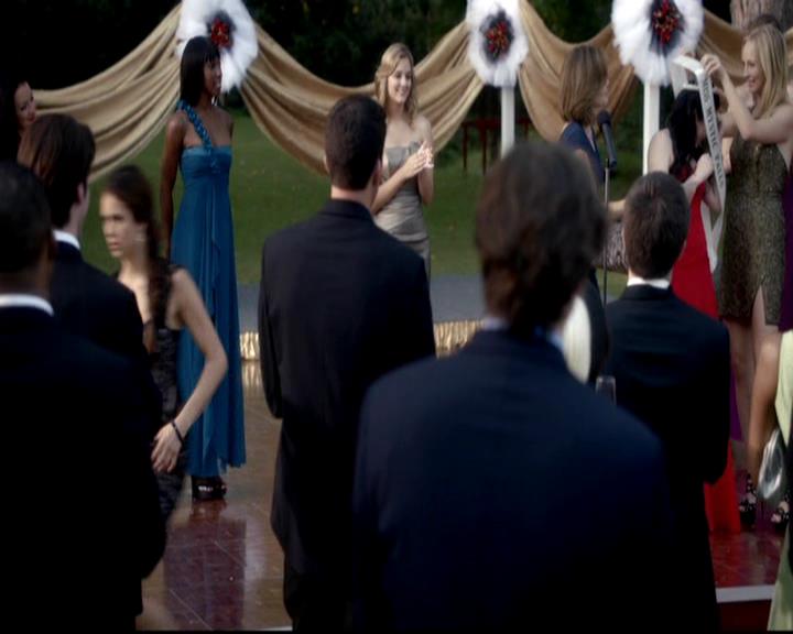 VampireDiariesWorld-dot-org_4x07MyBrothersKeeper1580.jpg