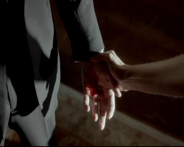 VampireDiariesWorld-dot-org_4x07MyBrothersKeeper1638.jpg